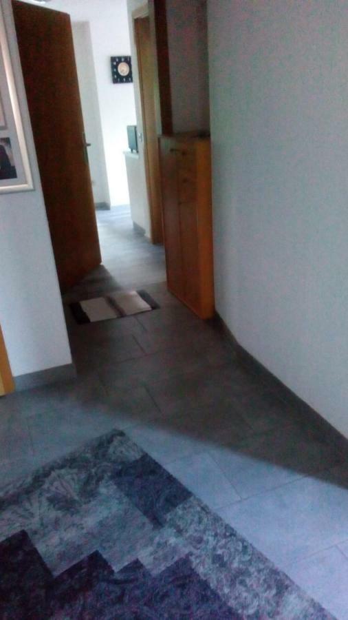 Kleines Apartement Zwischen Ega Und Messe Erfurt Esterno foto